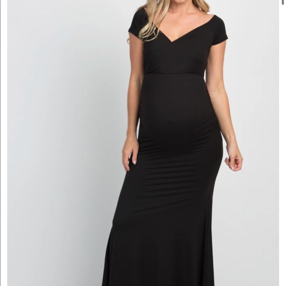 Maternity PinkBlush Black Off Shoulder Wrap Maternity Photoshoot Gown/Dress